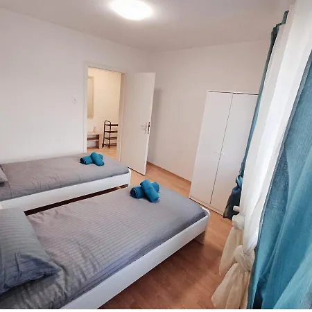 Apartment Staynest Zentral Fuer 4 Kueche Terasse *